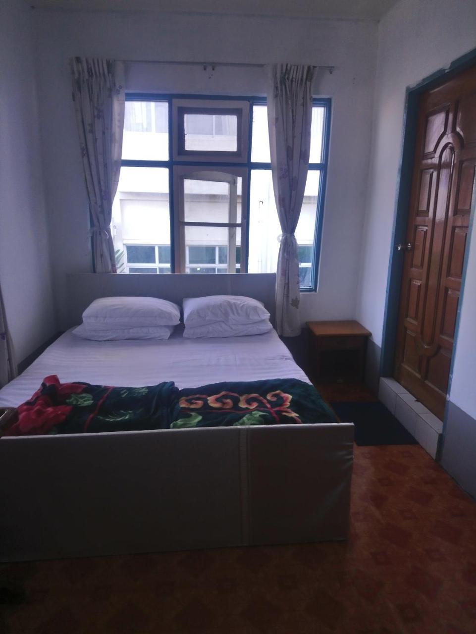 Diamond Star Guest House Nyaung Shwe Kültér fotó